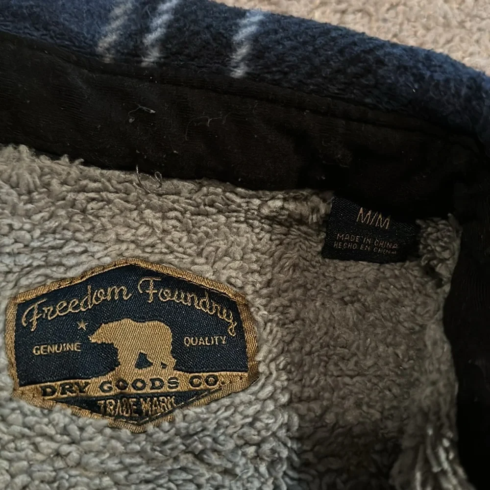 Fleece jacket with Sherpa inside - Picture 3 of 4
